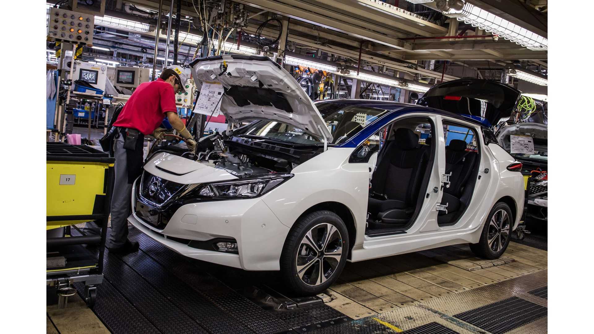 Production Of 2018 Nissan Leaf To Begin In Us Uk By The End Production Of 2018 Nissan Leaf To Begin In Us Uk By The End 2017 Video
