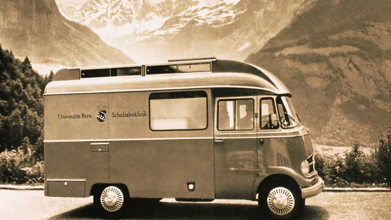 Mercedes-Benz L319