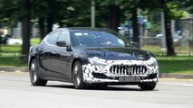 2021 Maserati Ghibli facelift spy photo