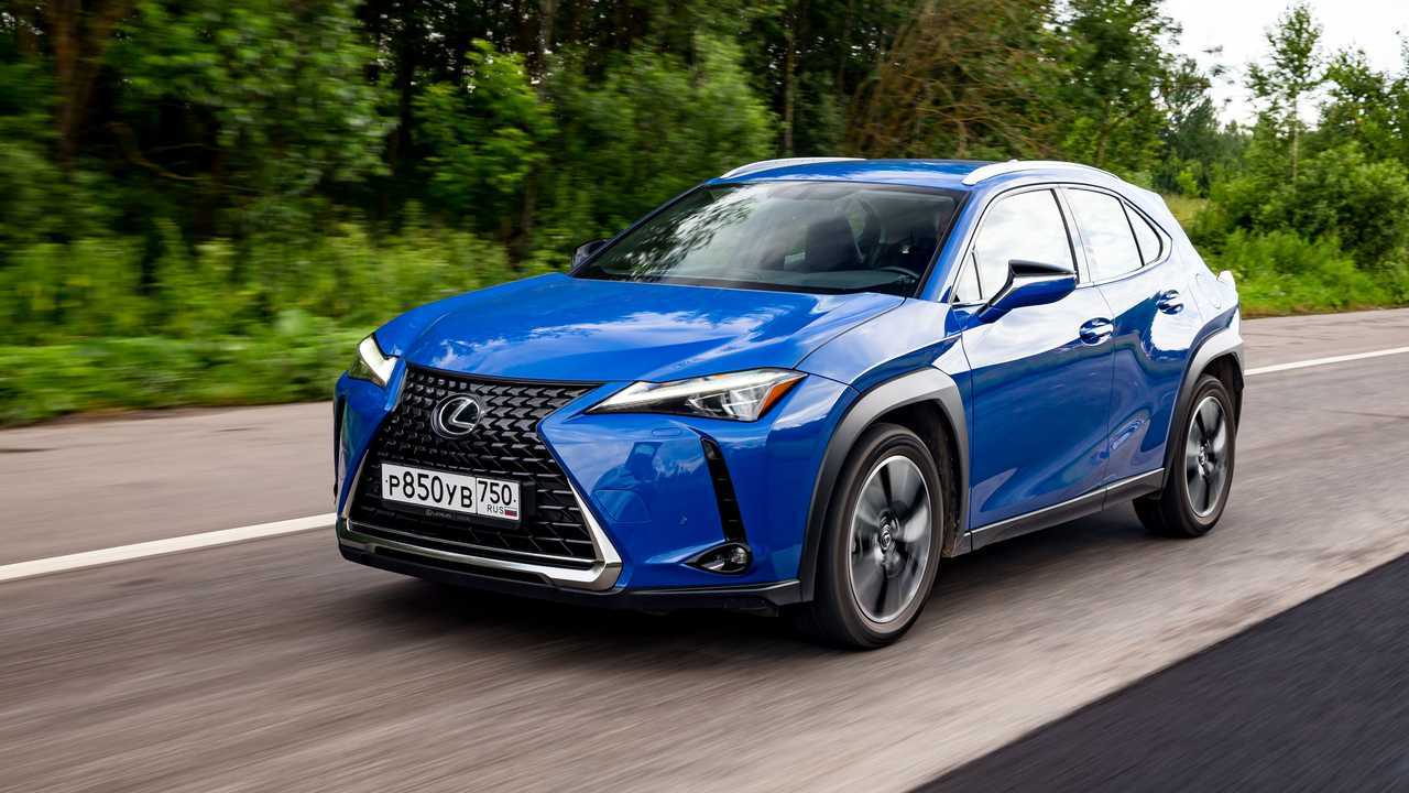 Kia XCeed, Renault Kaptur, Lexus UX