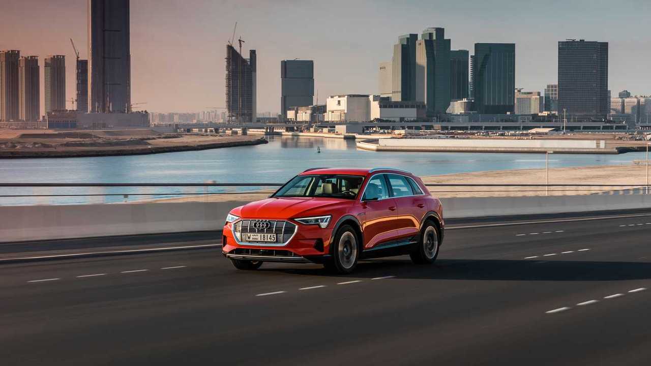 Audi e-tron для России