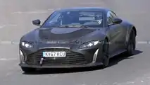 Aston Martin Vantage V12, fotos espía