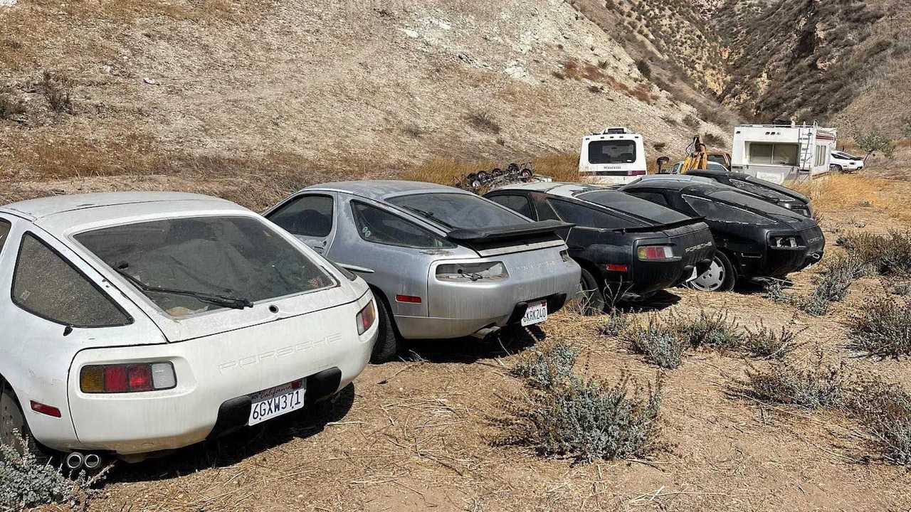 Foto - Il cimitero di Porsche 928 in California