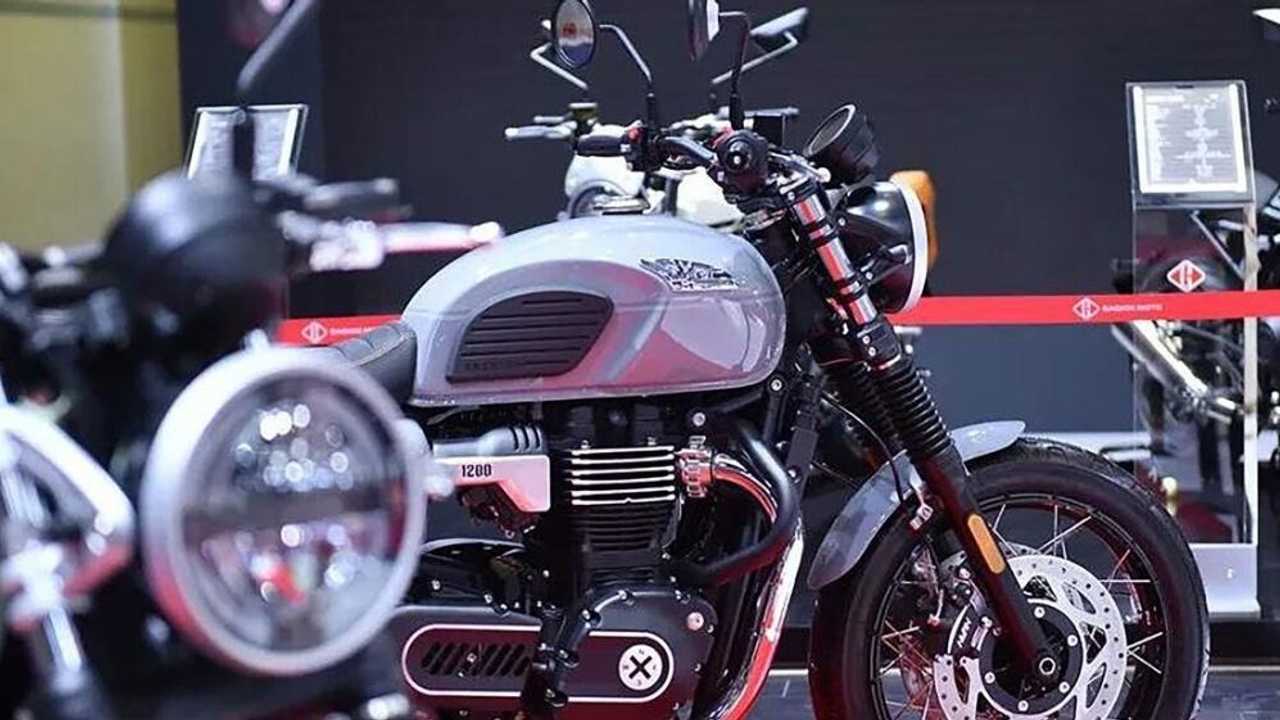 Brixton GK1200
