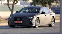 2018 Lexus LS casus fotoğrafları