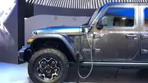 Jeep PHEVs At CES Live Image