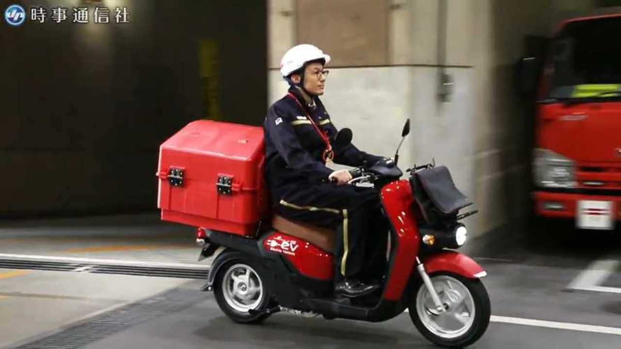 Japan Post Honda Benly-E