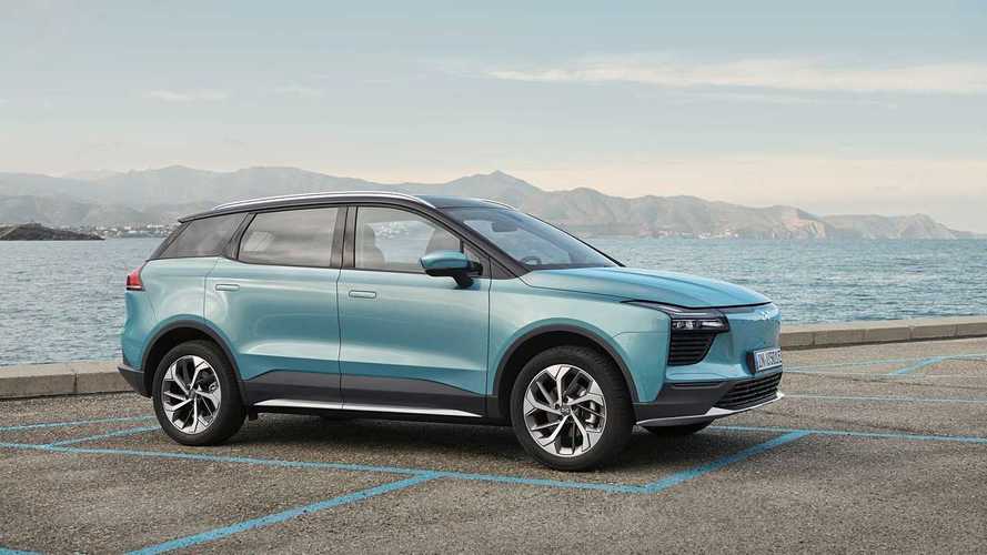 Теперь и со сменными батареями: Aiways готовит новинки на базе U5