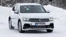 2021 VW Tiguan R spy photo