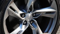 2020 Chevrolet Camaro LT1: Pros And Cons