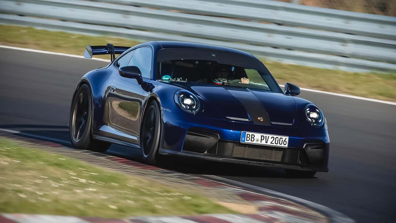 Porsche 911 GT3 meistert Nordschleife in 6:56,294 Minuten