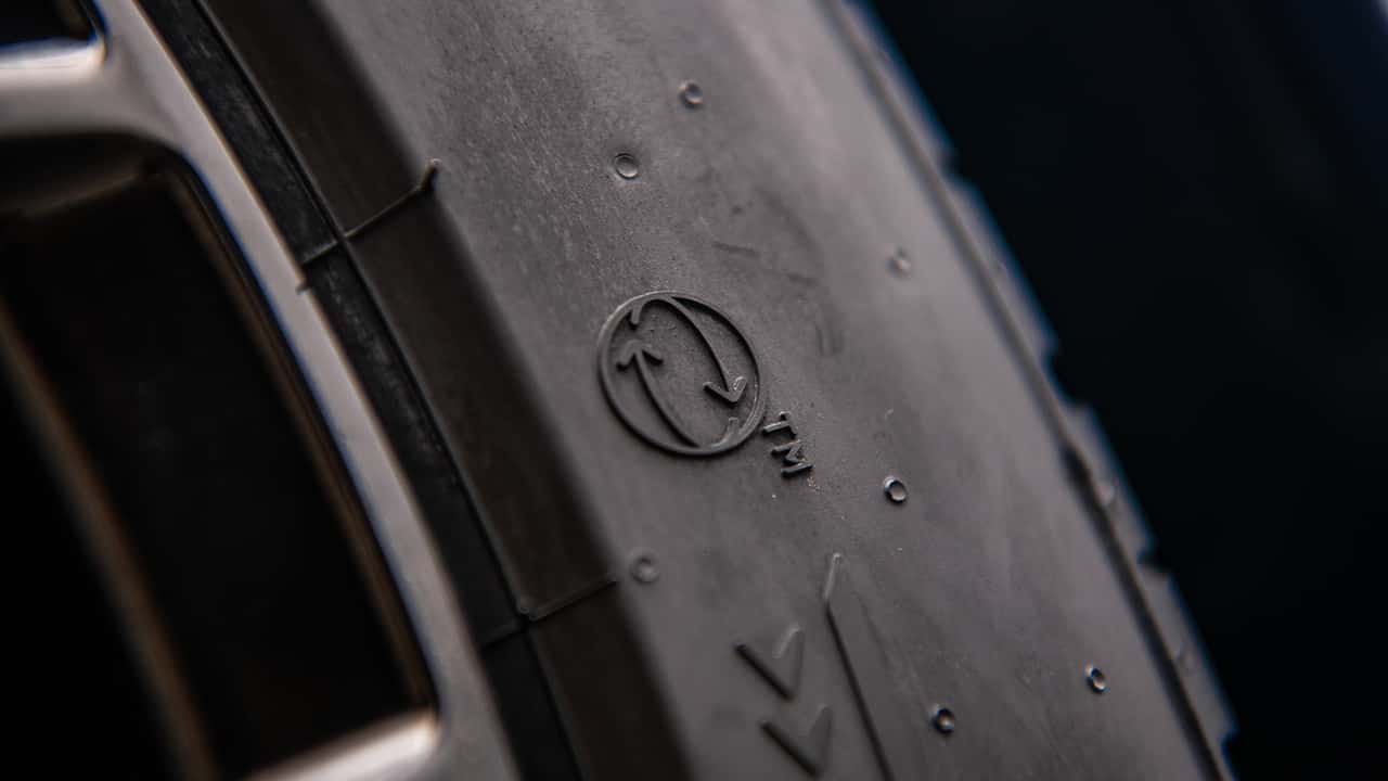 Pirelli FCS Cover