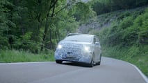 Mercedes-Benz VLE, il prototipo in viaggio Stoccarda a Roma 
