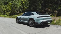 2025 Porsche Taycan 4S Cross Turismo