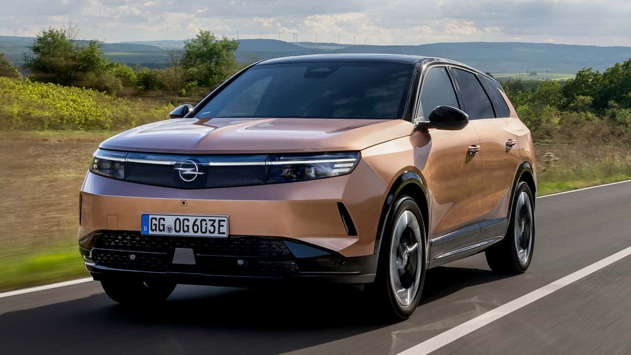 Debutta la Opel Grandland con più autonomia