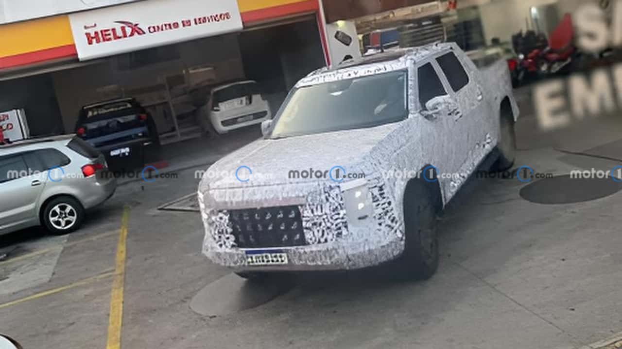 Flagra: nova VW Amarok 2027 aparece rodando em São Paulo