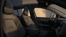 Volvo EX30 (2027): interior escuro