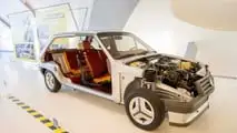 Opel LOVE 2025 exposición en Mobility City Zaragoza