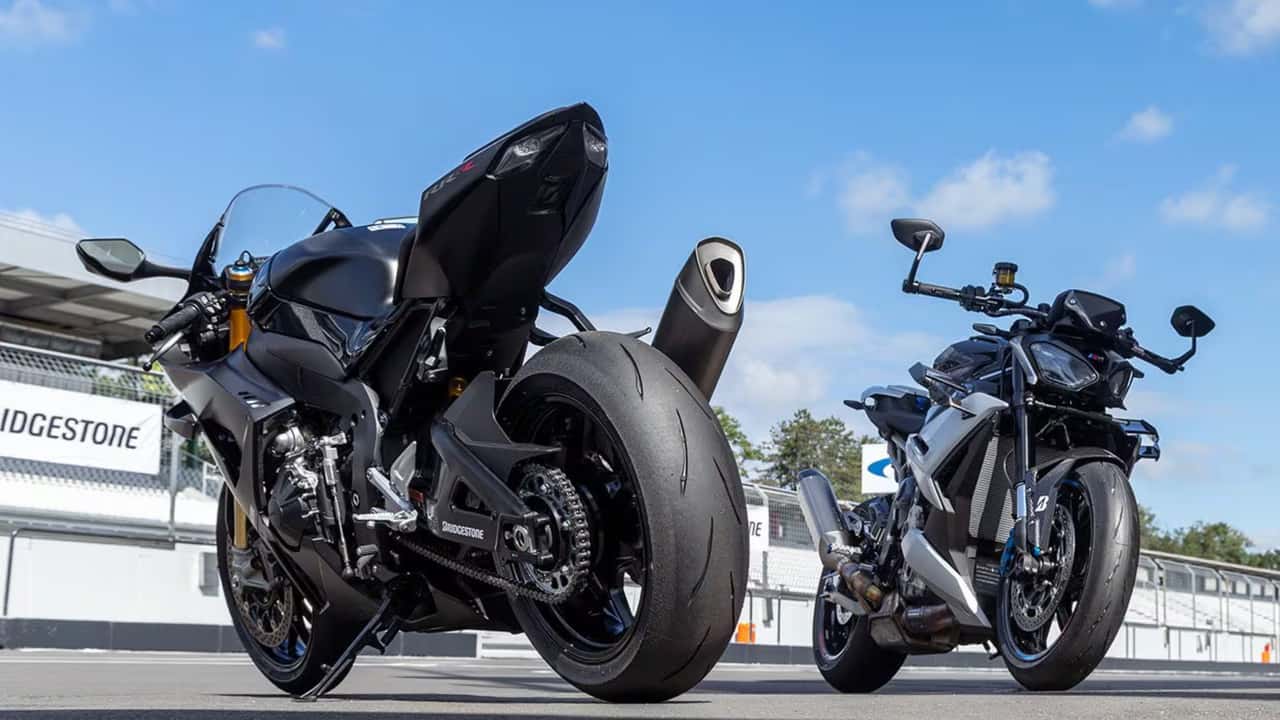 Bridgestone Battlax Racing Street RS12 - Hero