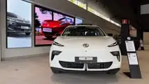 IEV nas lojas: conhecemos de perto a linha MG Motors
