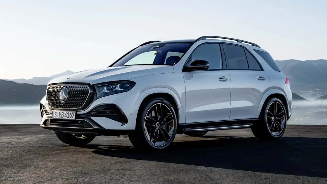Apenas um dia após lançar versão no Brasil, Mercedes-Benz mostra novo GLE 2027