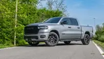 Ram 1500 V8, la prova di Motor1.com