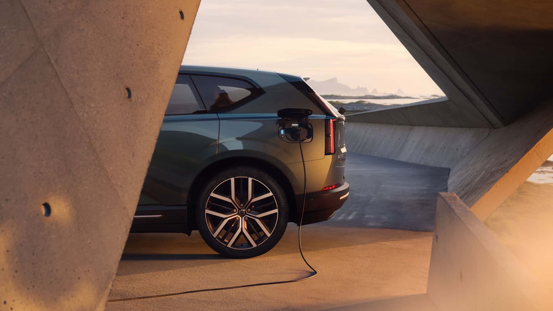 Geely Prueba Batería de Estado Sólido con Más de 1000 km de Autonomía: ¿Llegará a Volvo?