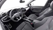 Audi Q3 quattro S-Line (F3) (1)
