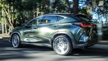 Acelerando o Lexus NX 450h+ 2026