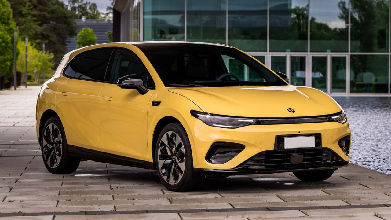 Rival de MG4 e Golf, Leapmotor B05 chega ao Brasil em setembro