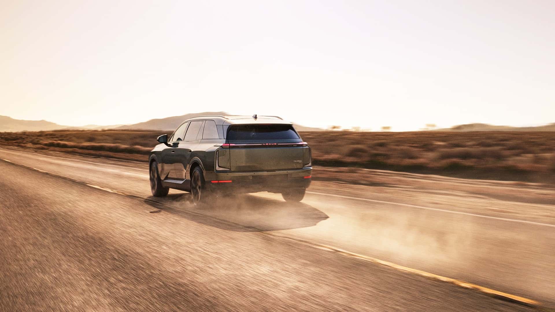 https://cdn.motor1.com/images/mgl/2N4vGg/s1/2027-lexus-tz.jpg