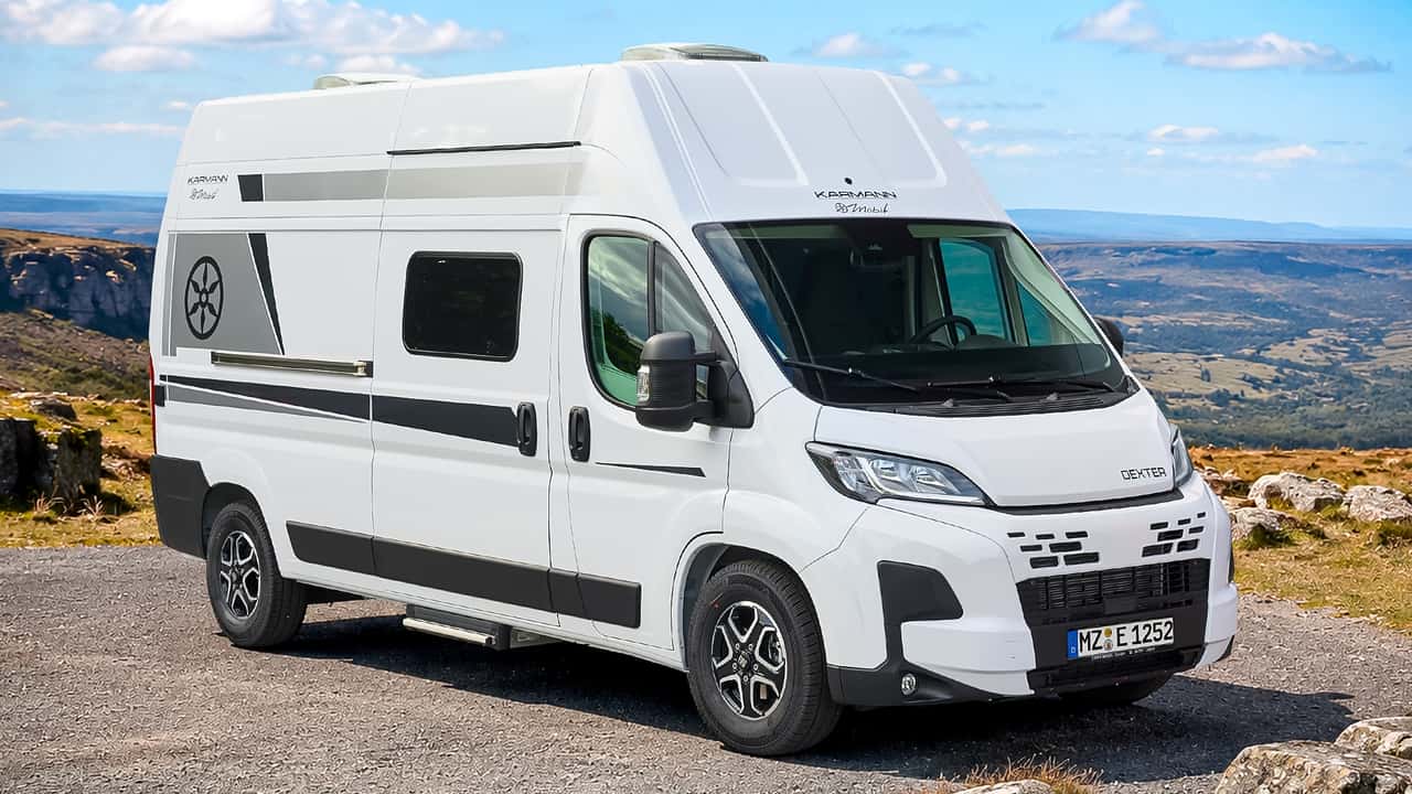 Karmann Dexter 555 (2026)