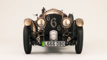 Hedley Studios Bentley Blower Jnr Momoa Edition