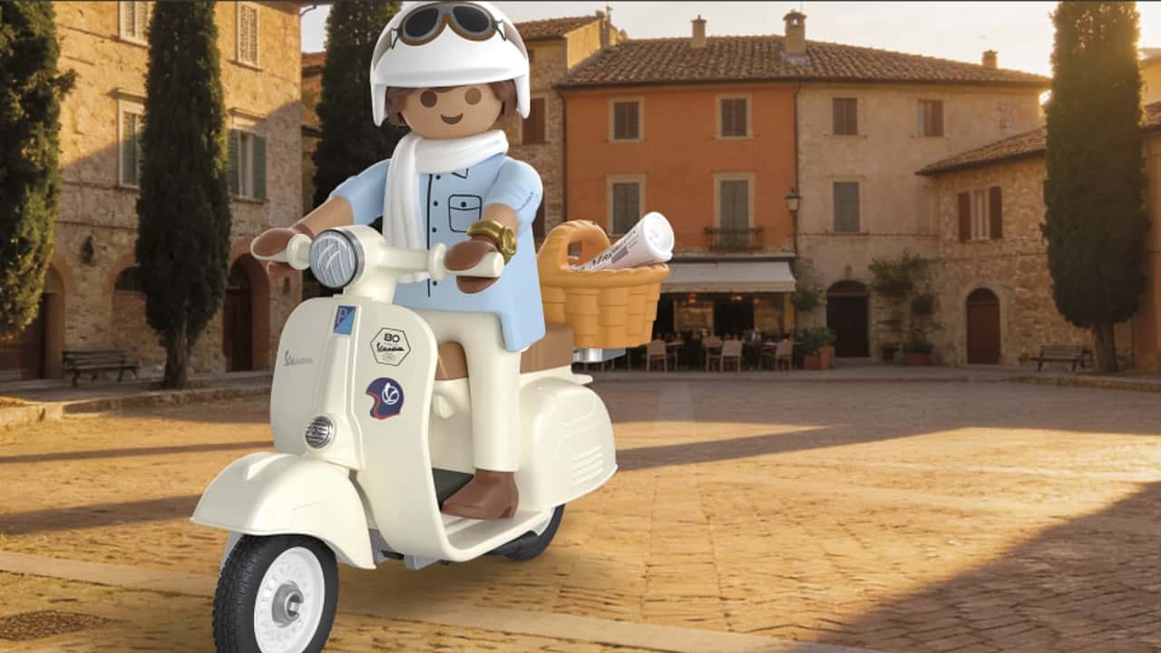 Playmobil Vespa 80th Anniversary Set