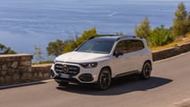 Mercedes GLB (2026), la prova di Motor1.com