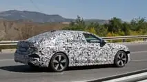 Photo d'espionnage latérale de l'Audi A5 Sportback