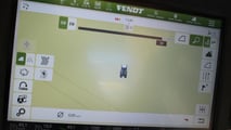 Foto - Fendt 211 con Single Contour Segments a Enovitis in Campo