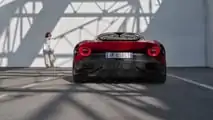 Foto - Alfa Romeo 33 Stradale (2023)