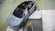 Nio ET5 im EuroNCAP-Crastest
