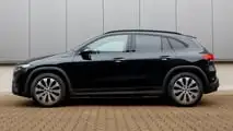 Der Mercedes-Benz EQA mit H&R-Sportfedern