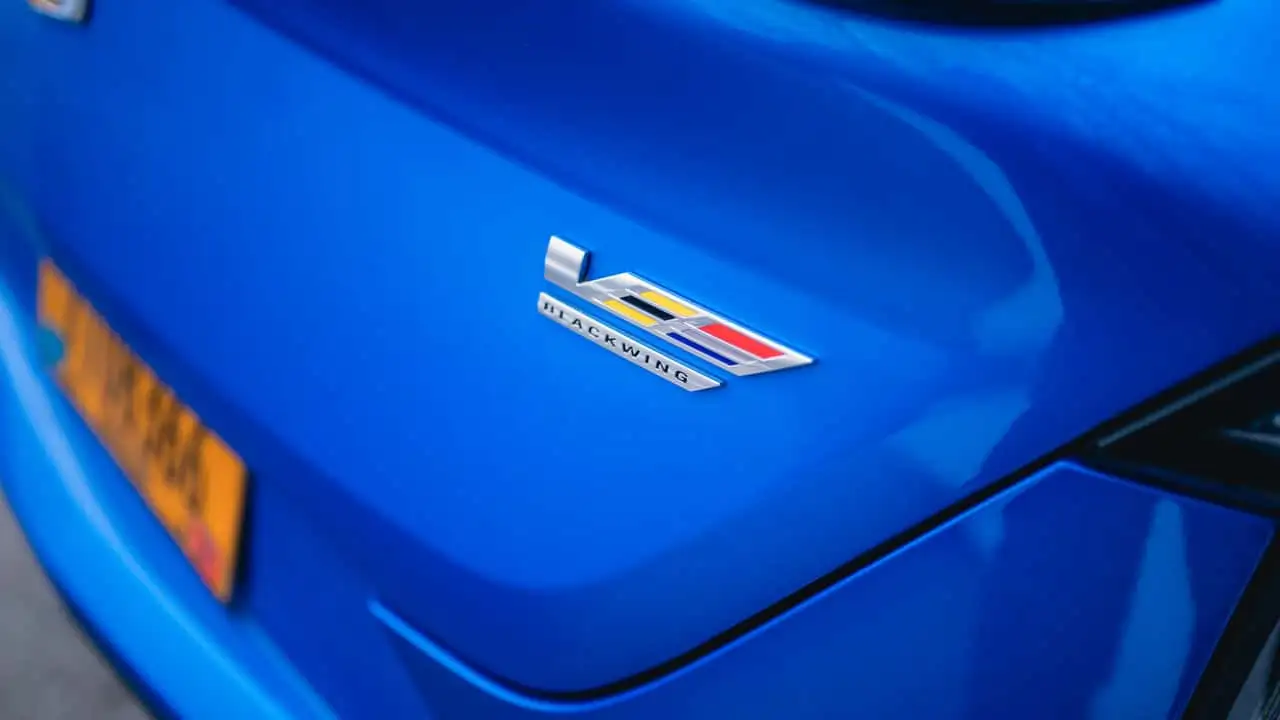 https://cdn.motor1.com/images/mgl/2NEp9g/s3/2024-cadillac-ct4-v-blackwing-review-14.webp