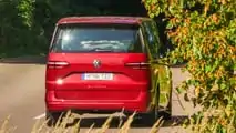 VW T7 Multivan Life 2.0 TDI (2023) im Test