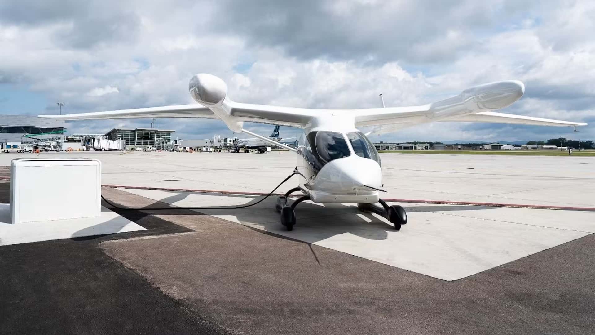 La Roche-Posay Lipikar Cleansing Oil AP Olio Gel Doccia Ricarica 400 - Foto 4