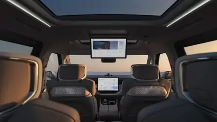 volvo-em90-2024.webp