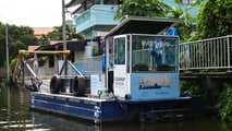 Audi pulisce le acque del fiume Chao Phraya di Bangkok