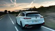 Peugeot E-308 SW: prova su strada