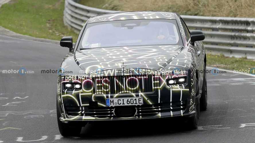 Шпионские фото Rolls-Royce Spectre