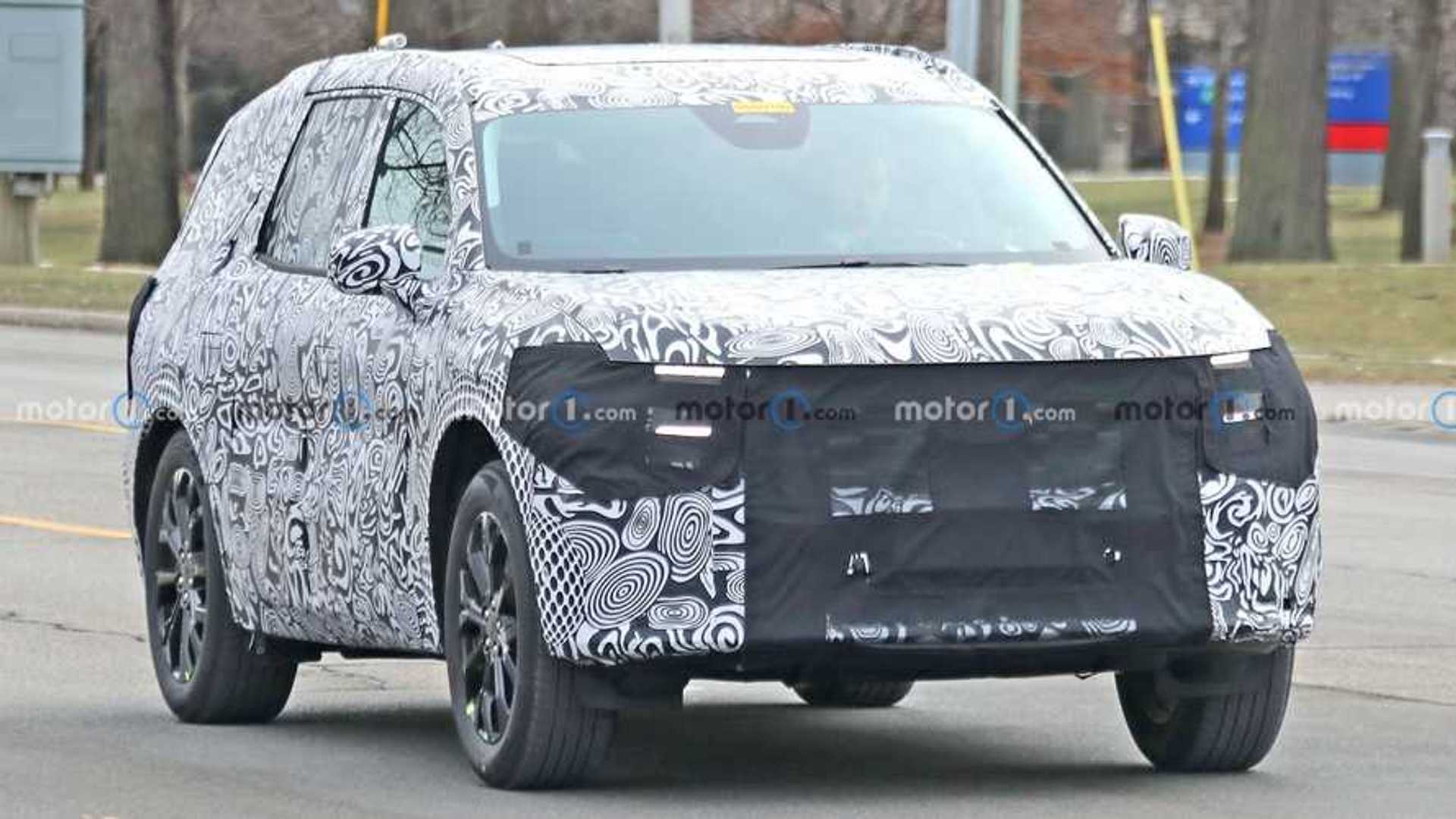 boxy-ford-suv-spy-shots.jpg