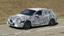 BMW M135i Facelift auf neuen Erlkönigbildern
