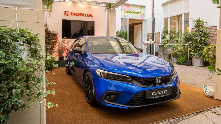 La nuova Honda Civic si vede in anteprima a Milano